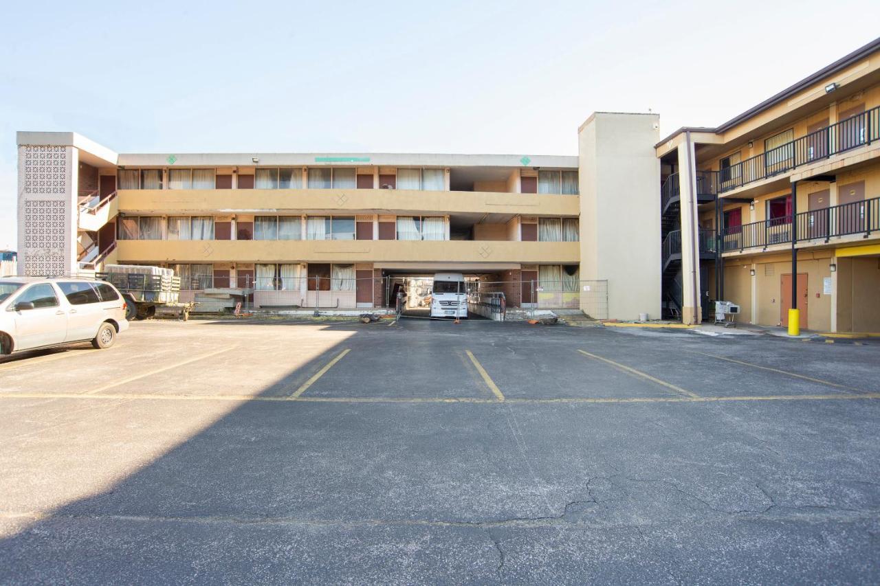 Hotel Baltimore Hwy 40 Exterior foto